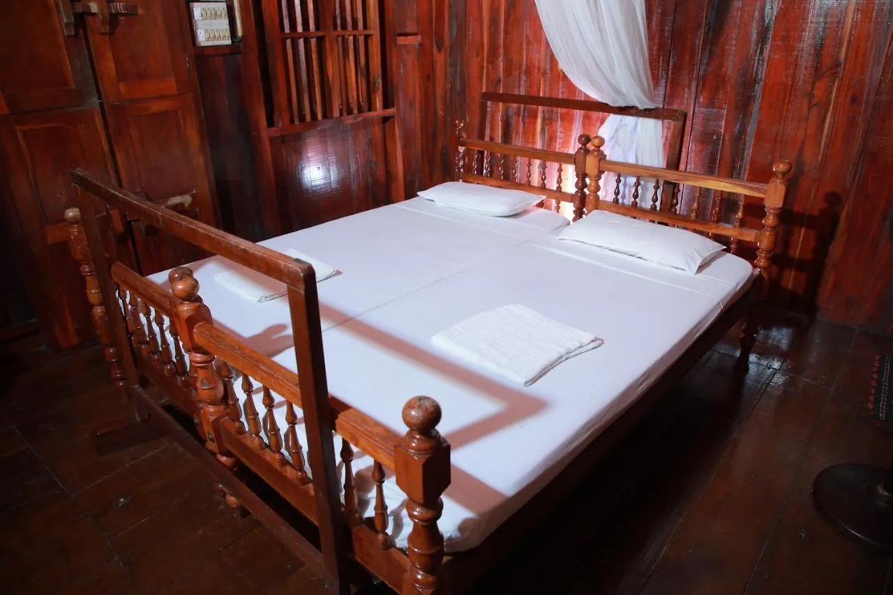 Malayalam Lake Resort Alappuzha Indien
