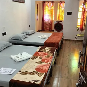 jag-niwas-guest-house.udaipurhotels.org/