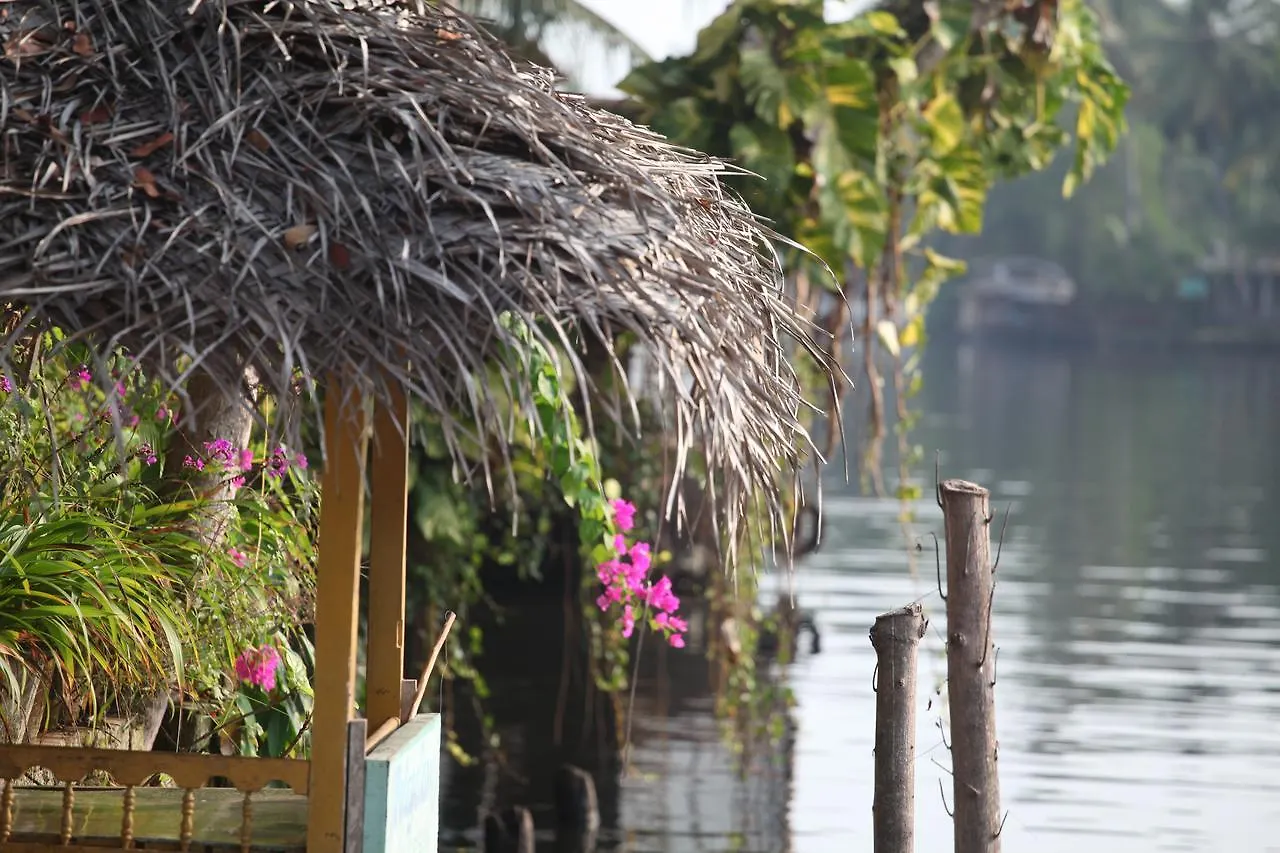 Malayalam Lake Resort Alappuzha 0*,
